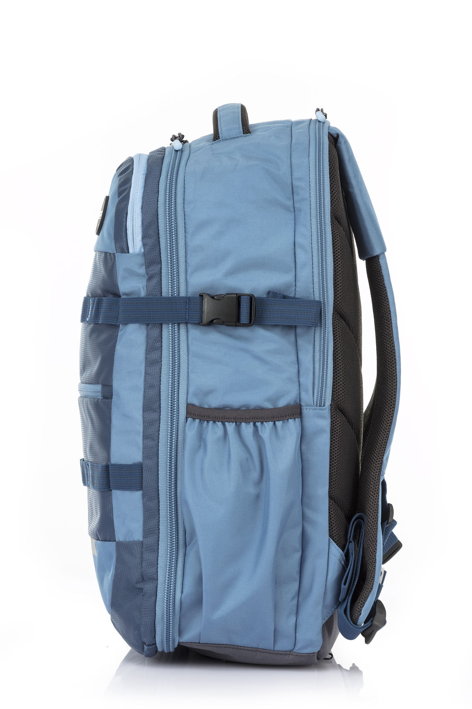 american tourister magna backpack