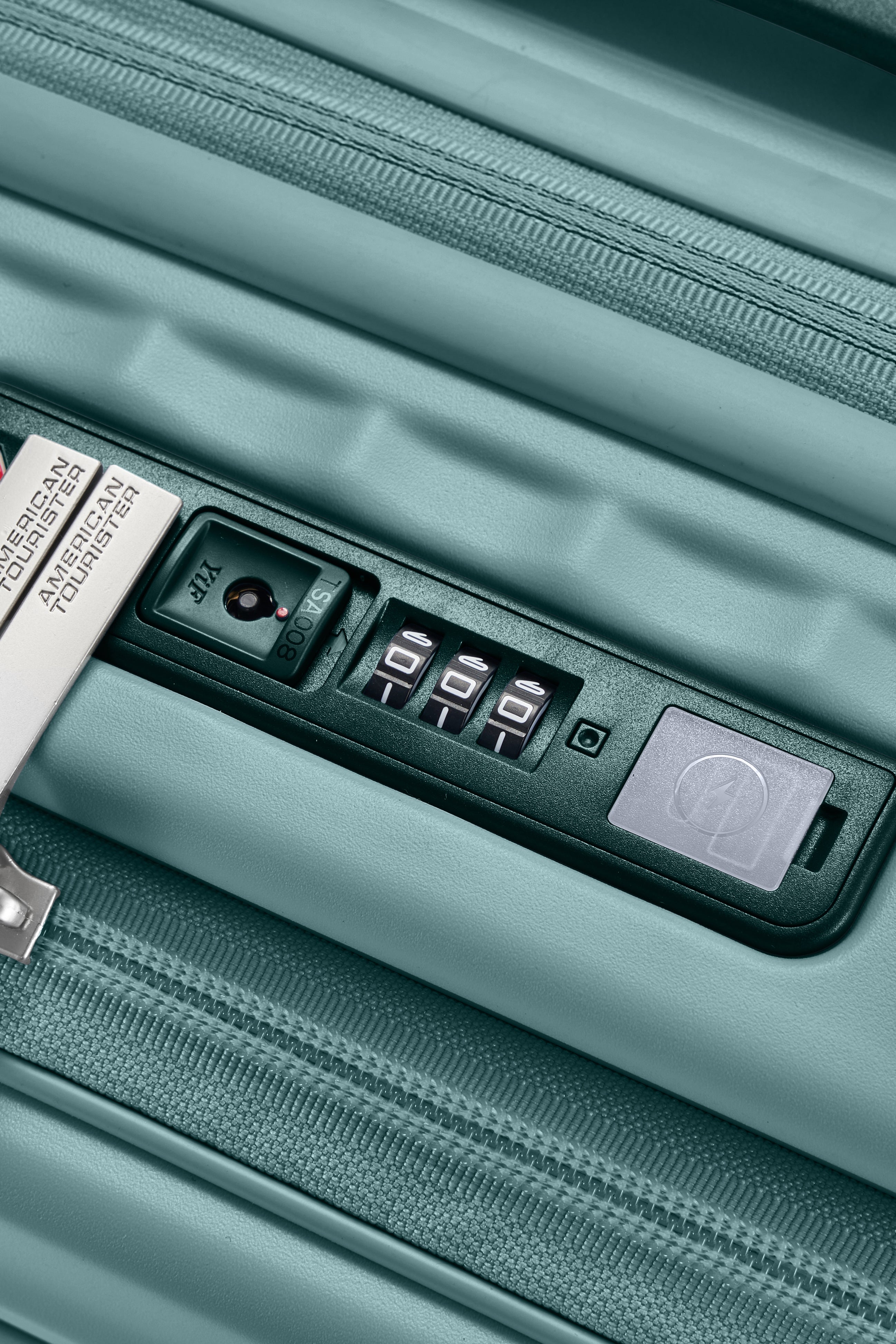 FRONTEC SP 54/19 EXP TSA OS V2  usp | American Tourister