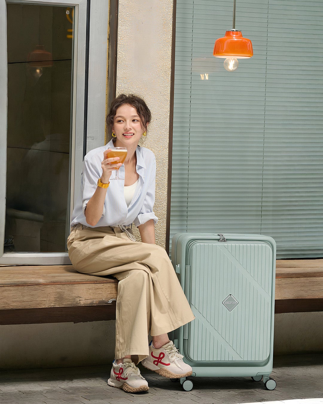 VELOX SP 68/25 EXP TSA BO  lifestyle | American Tourister