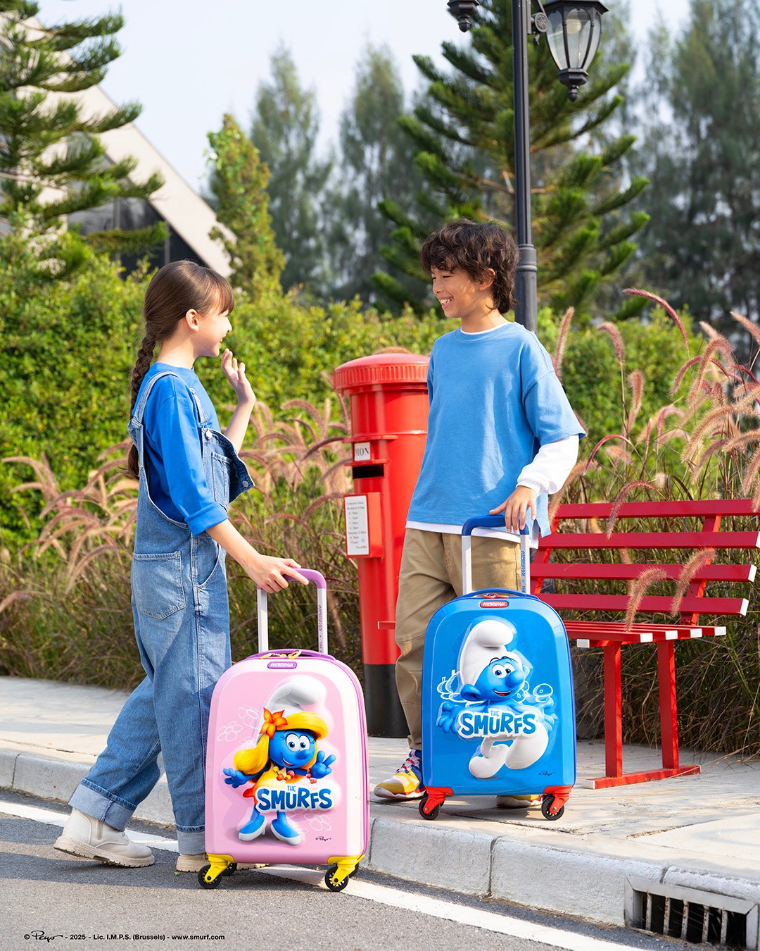 THE SMURFS SPINNER 52 - S  lifestyle | American Tourister